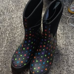 Rain boots
